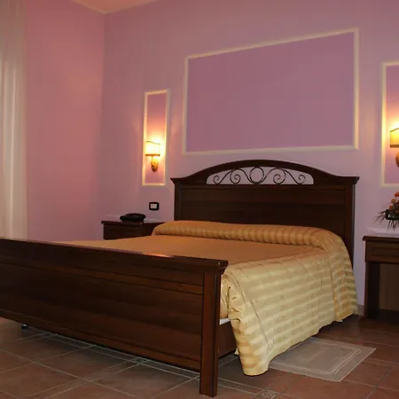 Del Lago 3* Senise